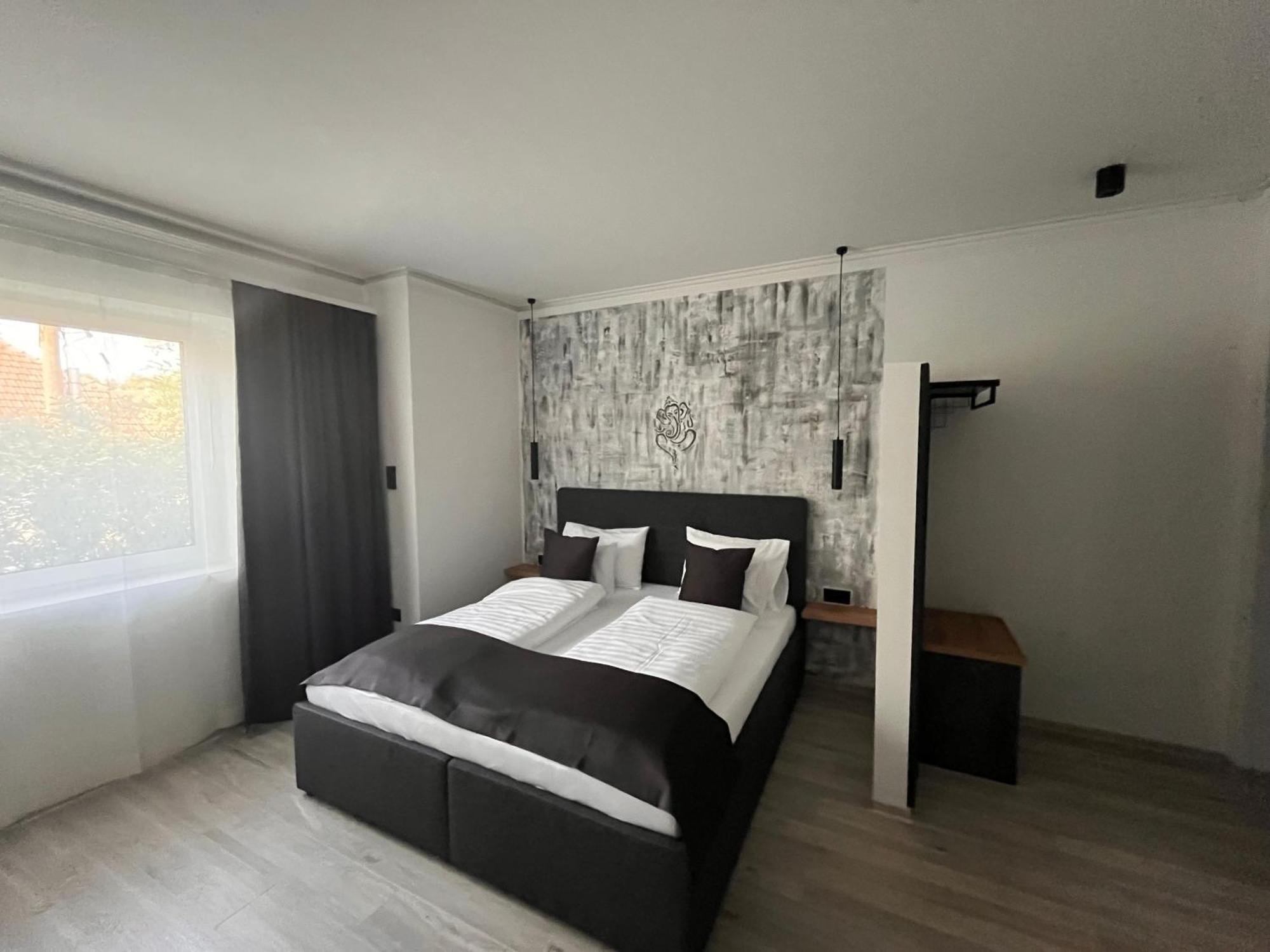 Varkapu Apartmanok 2 ギュラ エクステリア 写真